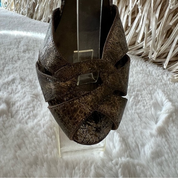 STIART WEITZMAN 6.5 Leather Distressed Peep Toe Gold Brown Heels Buckle - Picture 11 of 11